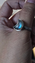 Load image into Gallery viewer, Lune Noire Labradorite Ring - Lune Noire Collection
