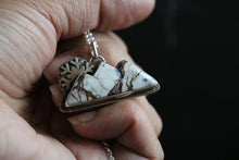 Load image into Gallery viewer, Arctic Wild Light Arctic Mountain Necklace
